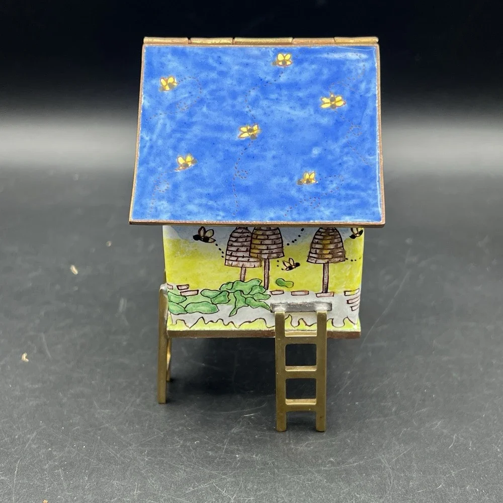 Empress Arts Stamp Holder Honey Bee Hive‎ Cats Trinket Box 2 Section Lid Enamel